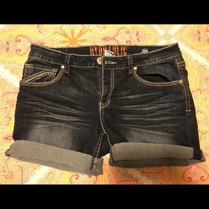 Hydraulic denim blue shorts